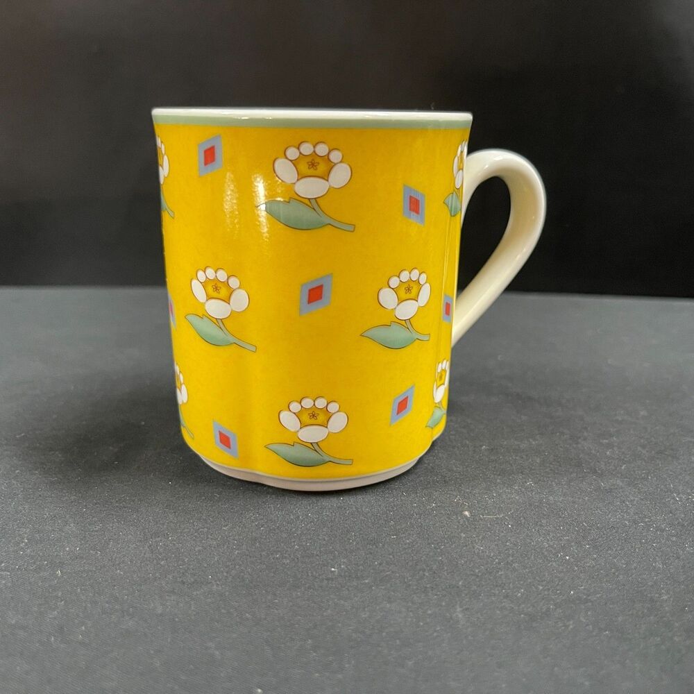 Villeroy and Boch Switch1 Ava Gelb Yellow Floral Mug Germany